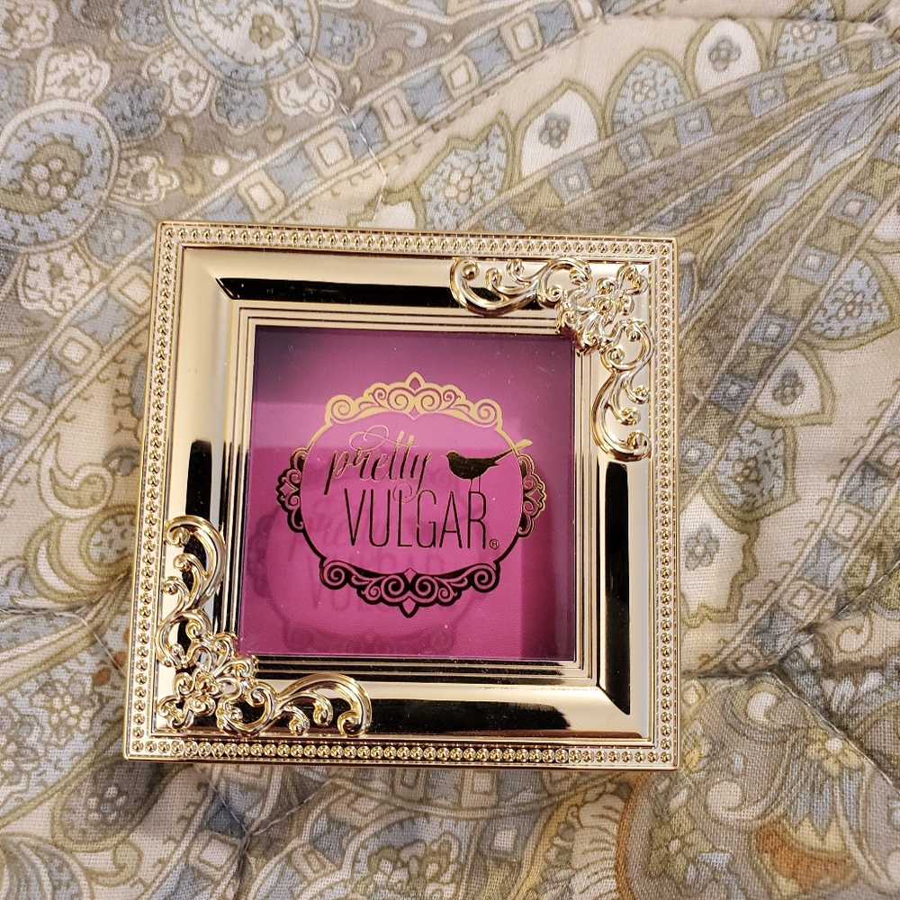 Pretty Vulgar Blush